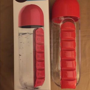 Pill & Vitamin Organizer Water Bottle